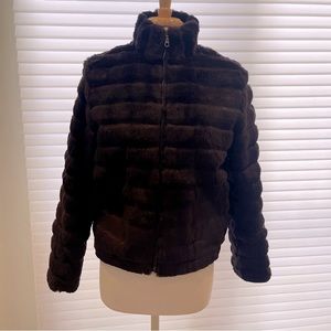 Women's Faux Fur Jacket - Brown